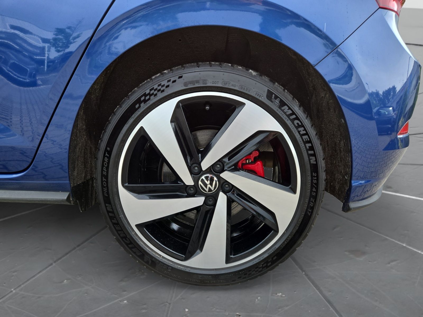 Volkswagen Polo GTI 2.0 TSI DSG, 5J.Gar./MATRIX/KAM/17"/ACC