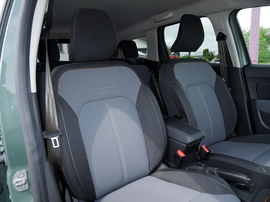 Dacia Duster Extreme TCe 150 EDC 2WD - Samsaru's Car Outlet