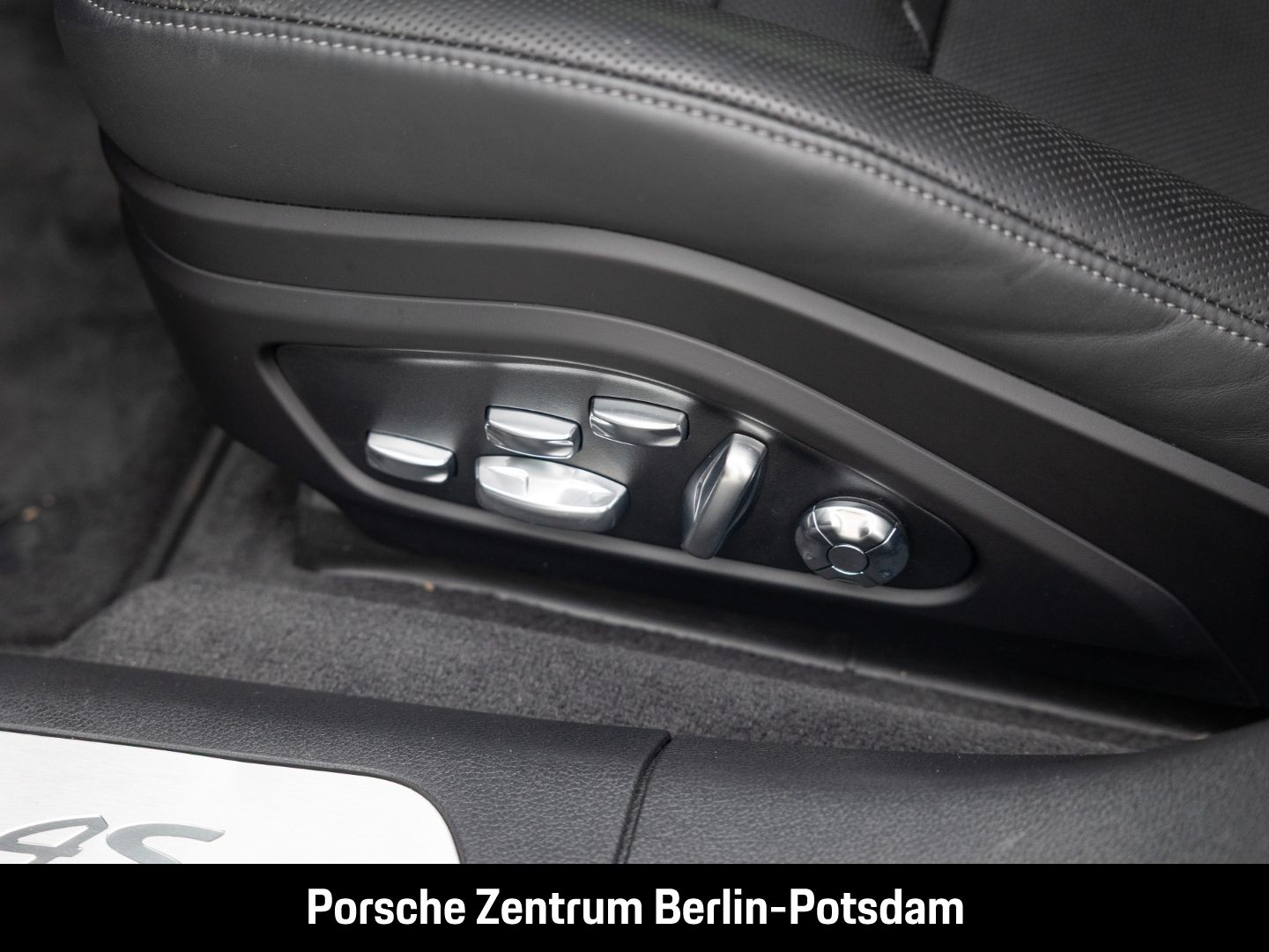 Porsche Panamera 4S E-Hybrid BOSE Luftfederung InnoDrive