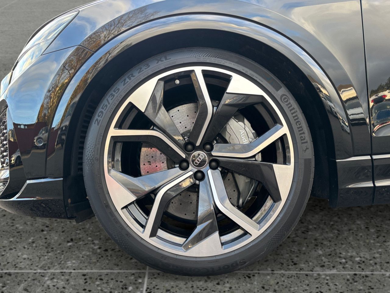 Audi RS Q8 4.0 TFSI AHK HUD VMax Keramik Matrix