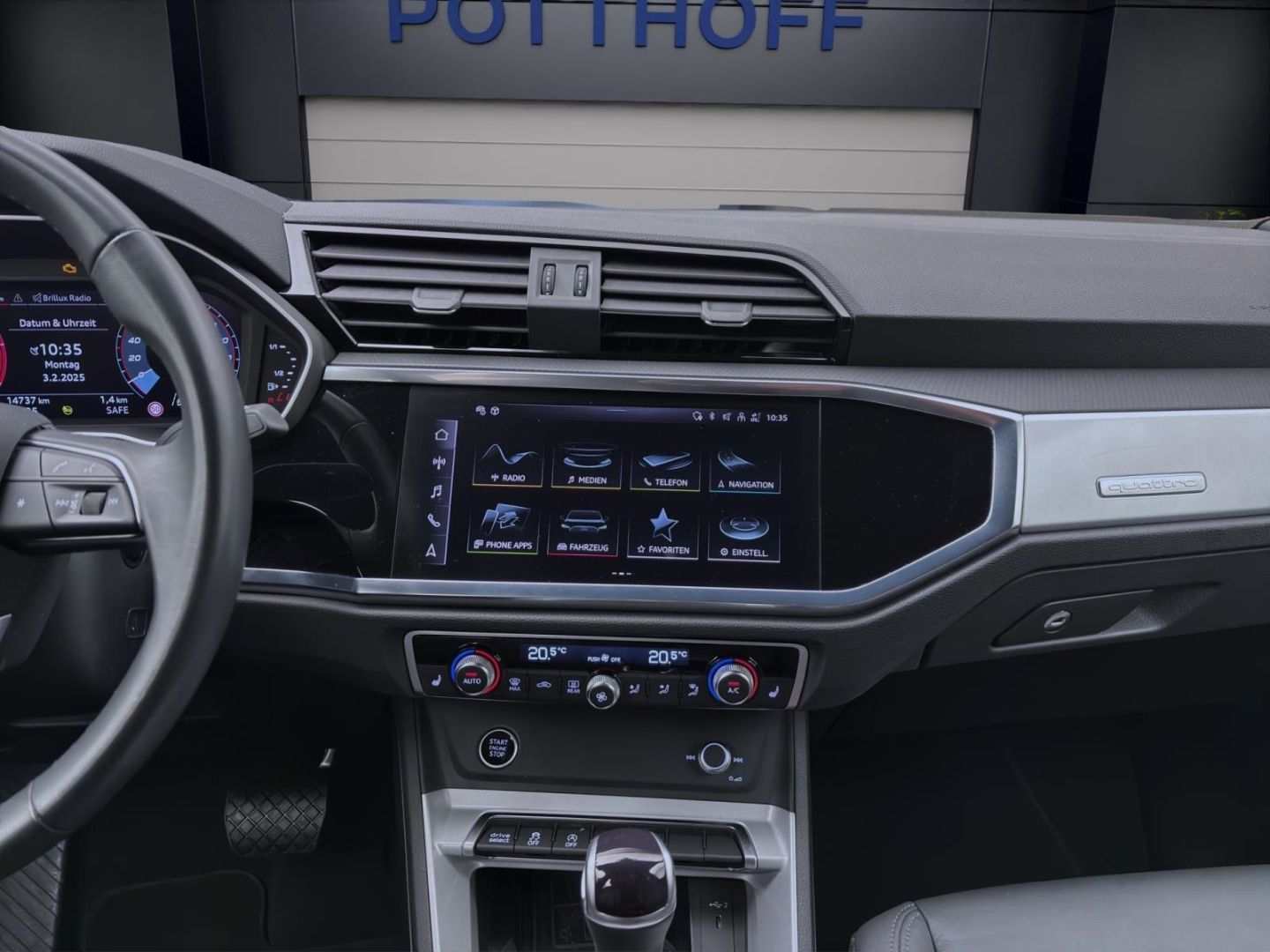 Audi Q3 40 TDI Q ADVANCED - Samsaru's Car Outlet