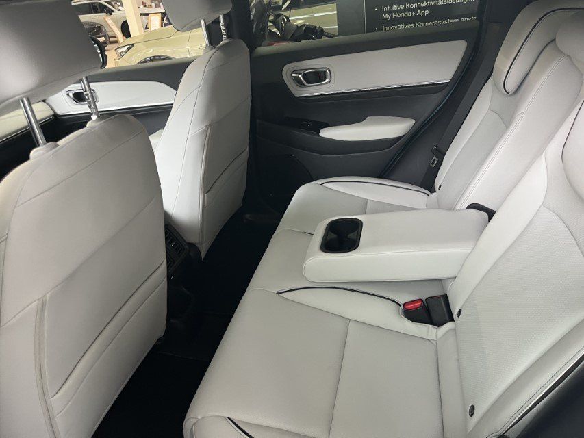 Honda e:Ny1 Elektro Advance-Paket