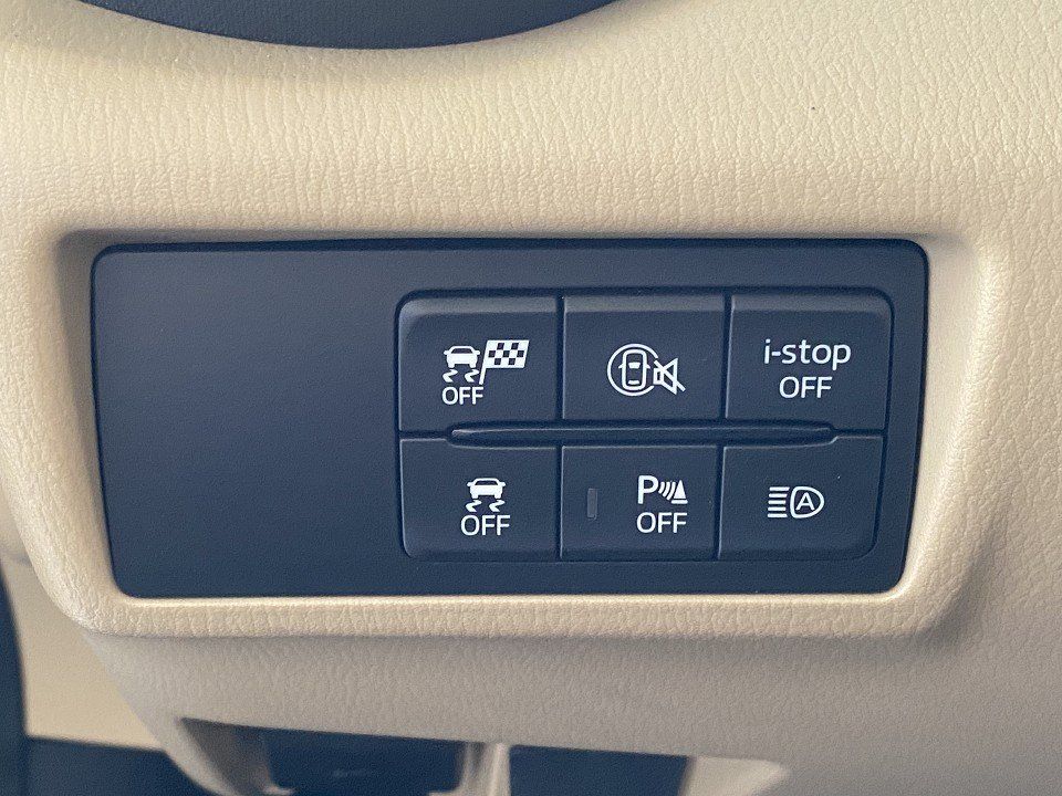 Mazda MX-5 2.0 Kazari Leder, Navi, Kamera, Bose