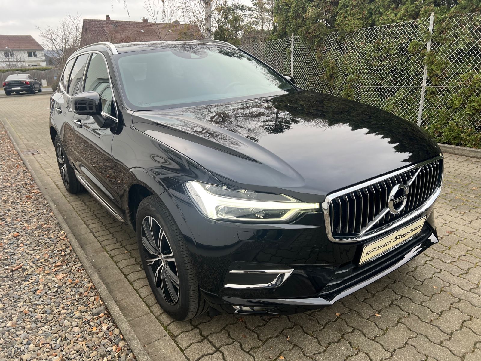 Volvo XC60 B4 Diesel AWD Inscription AHK GARANTIE