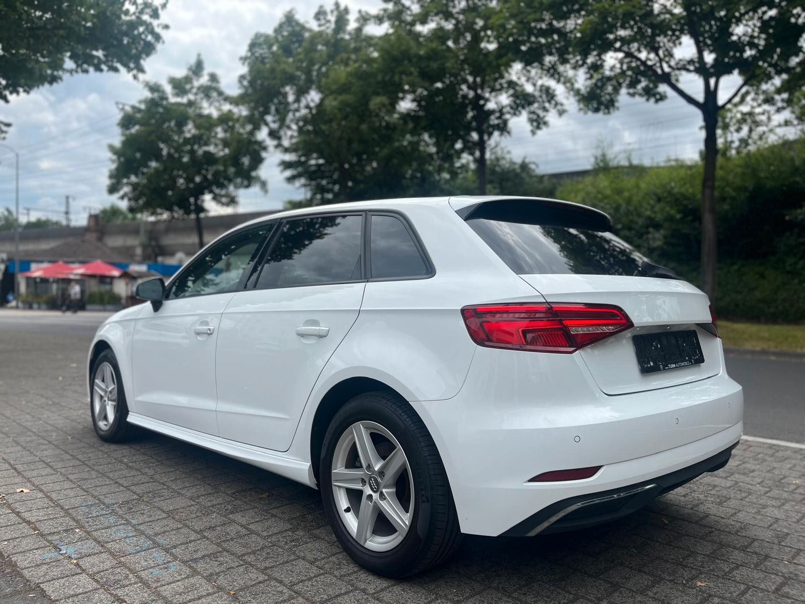 Audi A3 Sportback 40 e-tron - Samsaru's Car Outlet