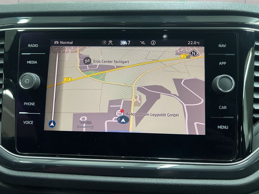 Volkswagen T-Roc 1.5 TSI OPF DSG Sport - Samsaru's Car Outlet