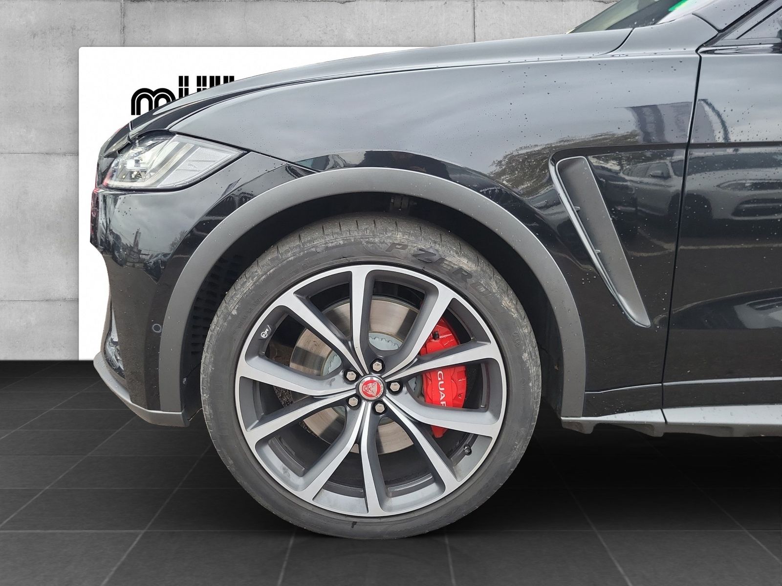 Jaguar F-Pace SVR 4WD Head-Up DAB LED WLAN RFK AHK PDC