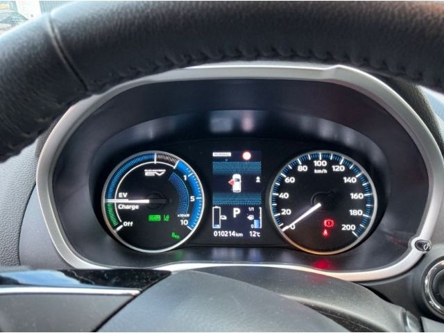 Mitsubishi Eclipse Cross Plus Select Black Hybrid 4WD 2.4 M