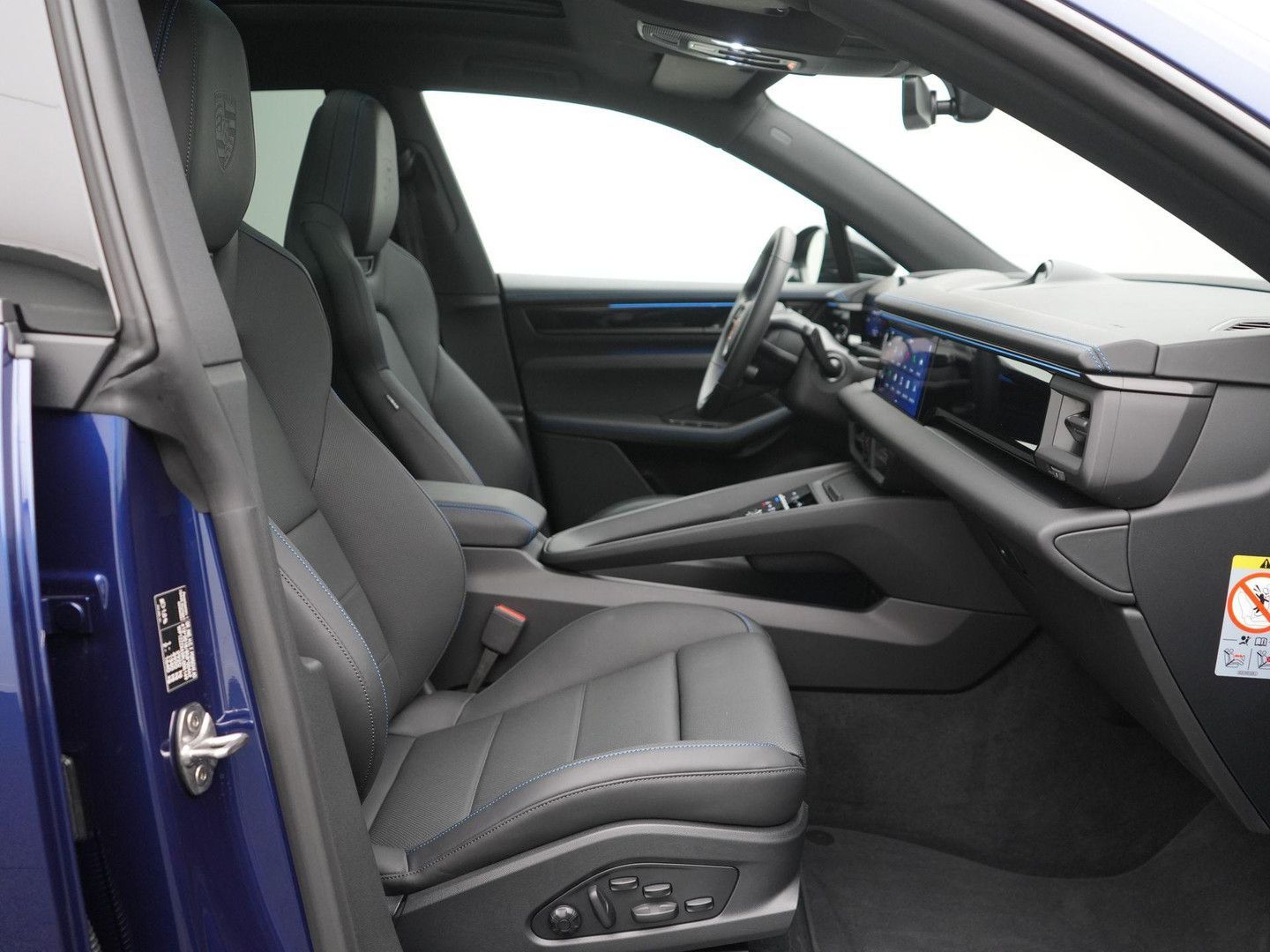 Porsche Macan 4