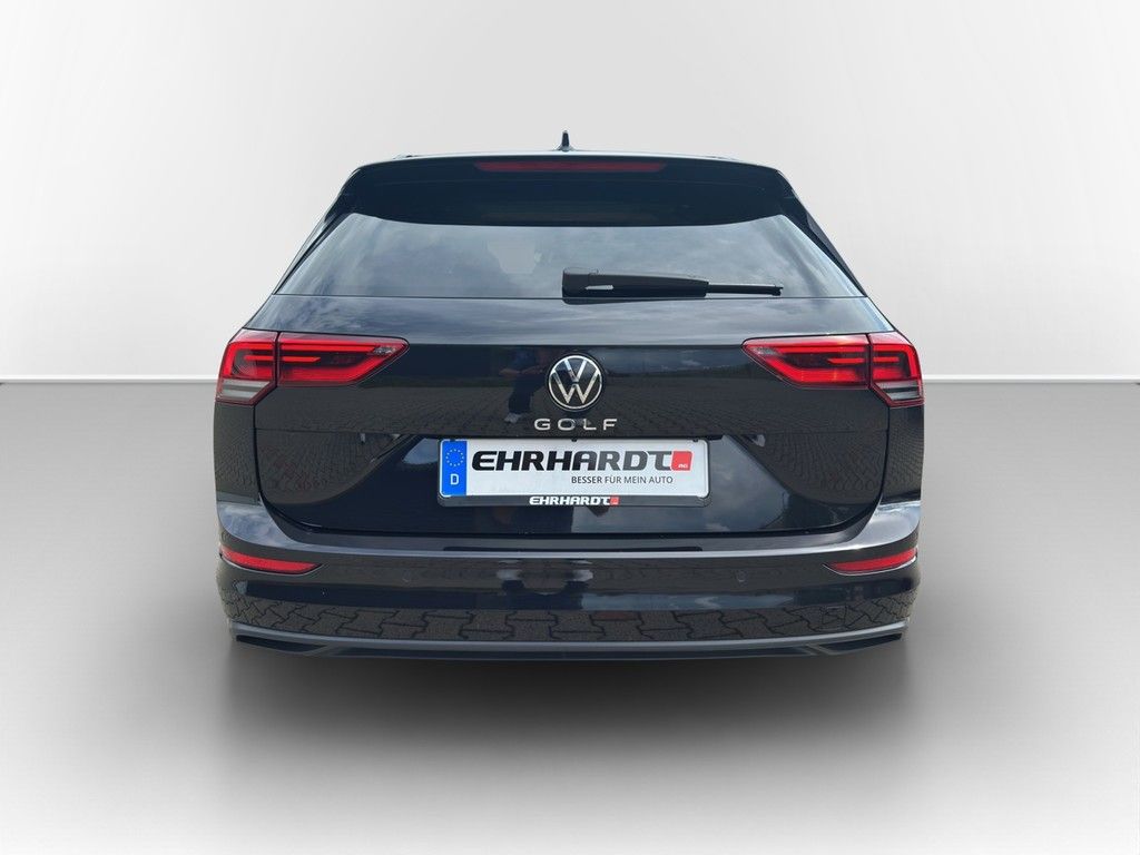 Volkswagen Golf VIII Variant 2.0 TDI Life - Samsaru's Car Outlet