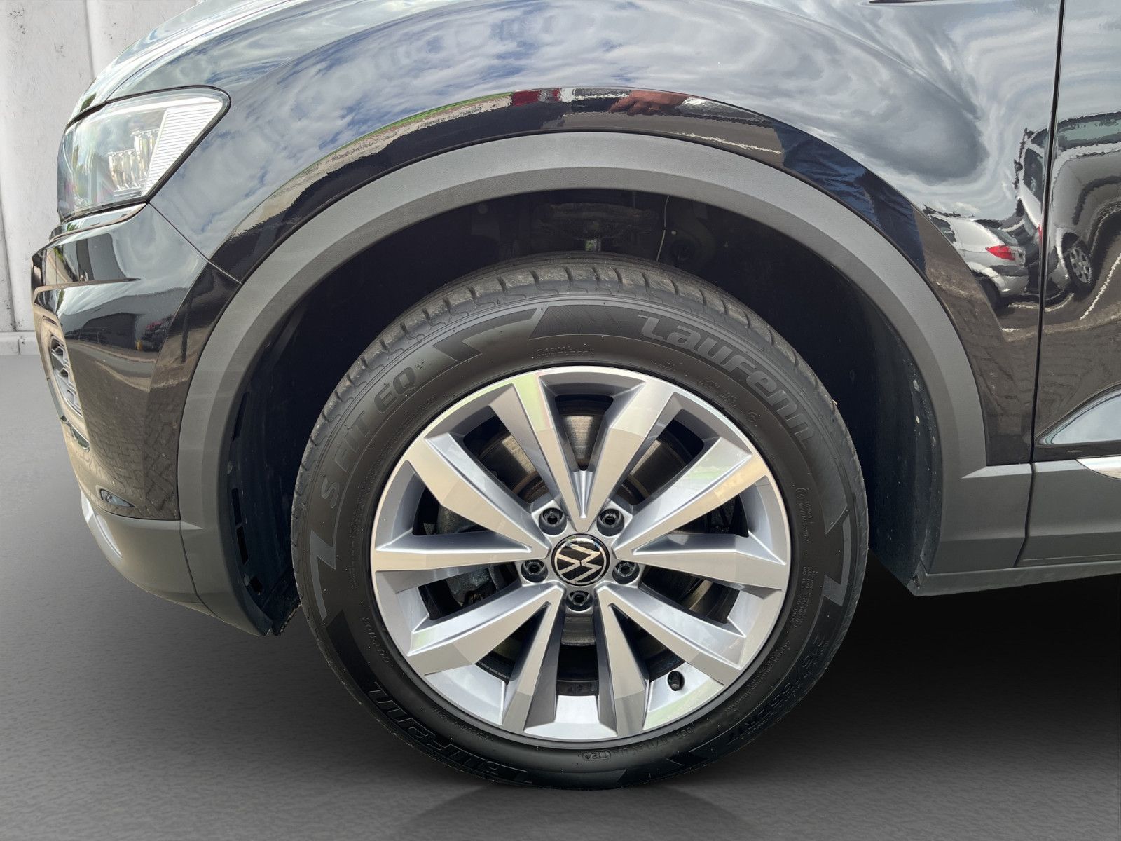 Volkswagen T-Roc Style 2.0 TDI - Samsaru's Car Outlet