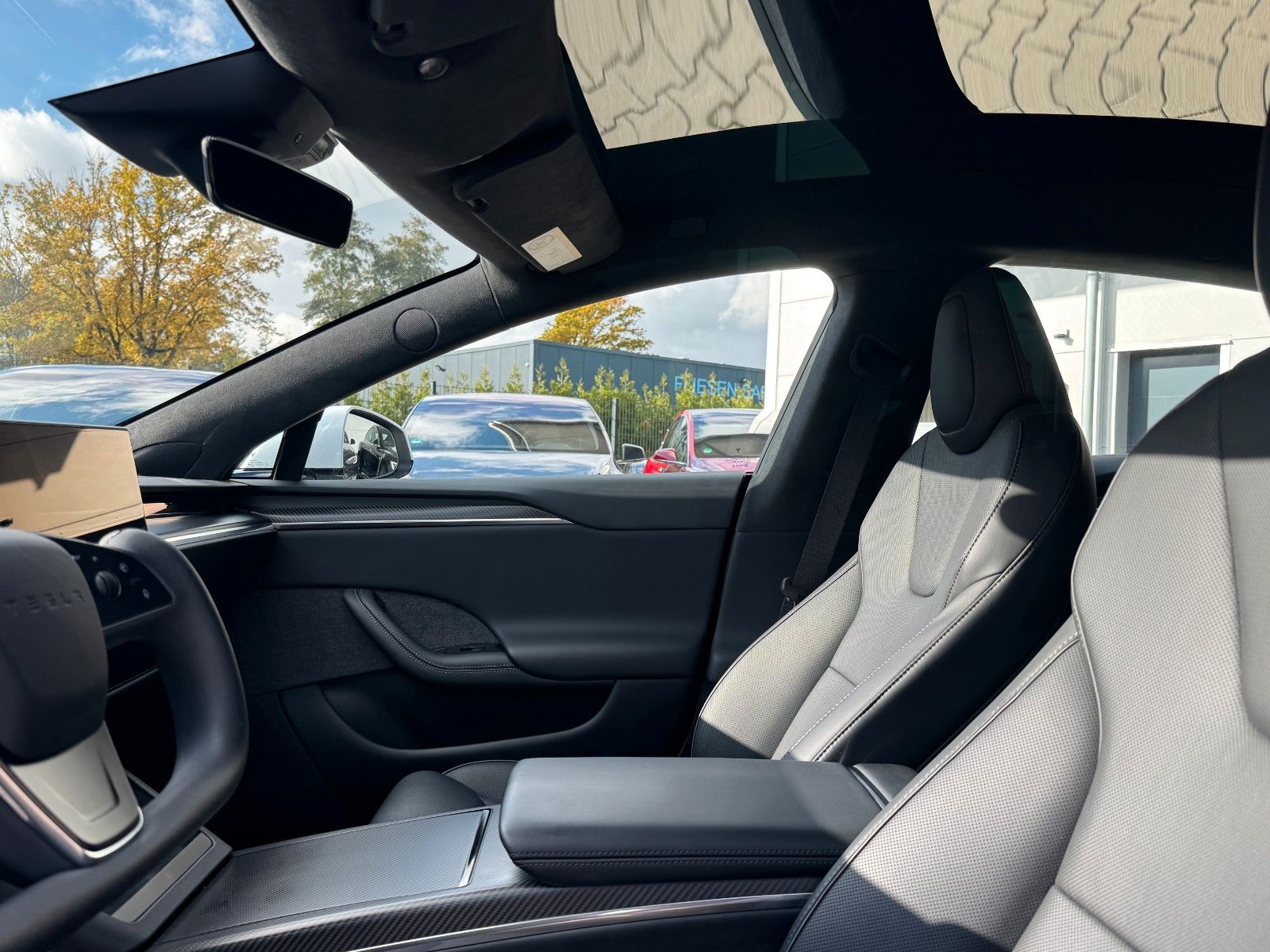 Tesla MODEL S PLAID | CARBON | 21" ARACHNID | TOW |
