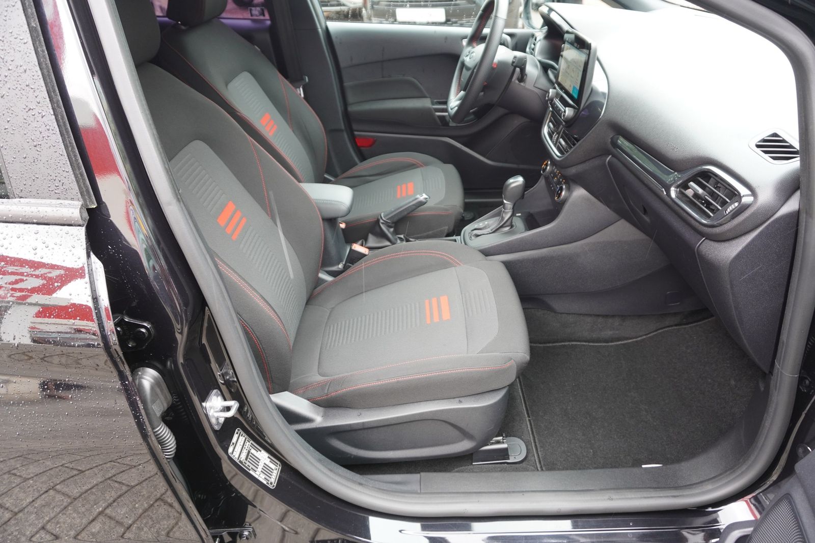 Ford Fiesta 1.0 EB mHeV Autom. ST-Line LED ACC Kamera