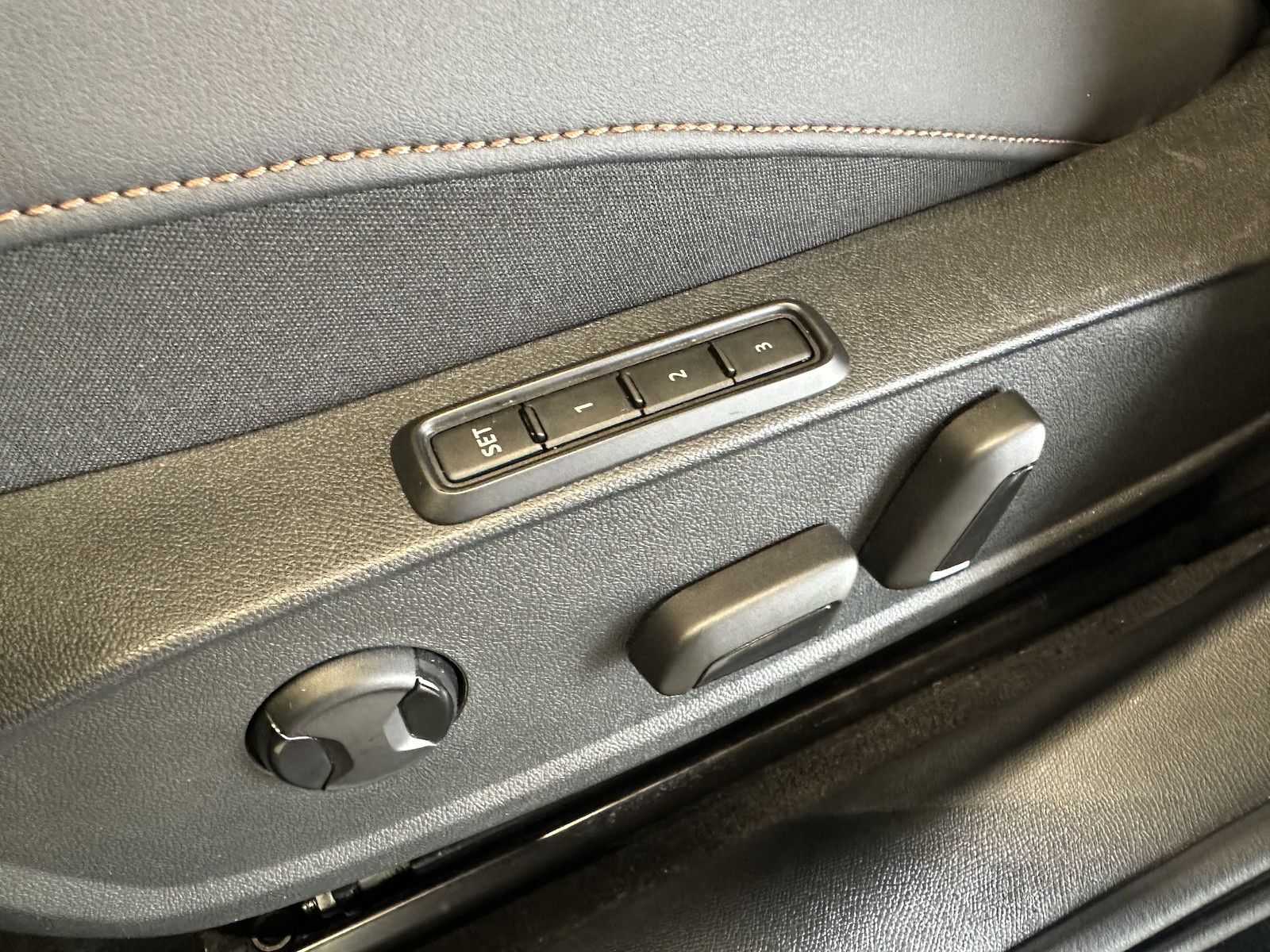 Cupra Formentor VZ 4Drive Leder Sennheiser AHK Skyline