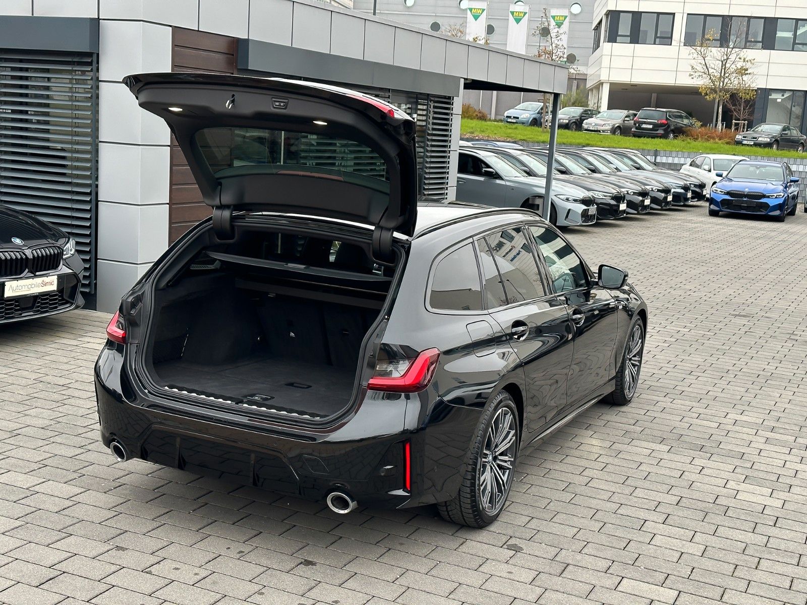 BMW 320d xD M Sport - Samsaru's Car Outlet