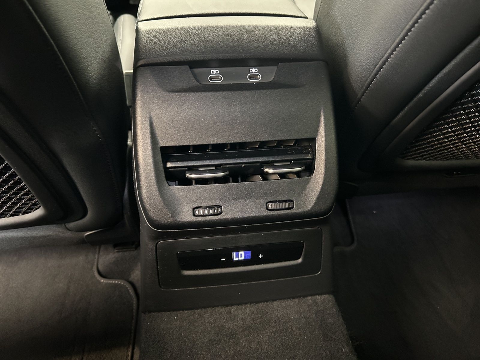 Audi A5 Avant 40 TFSI qu S line edition one S tro*B&O