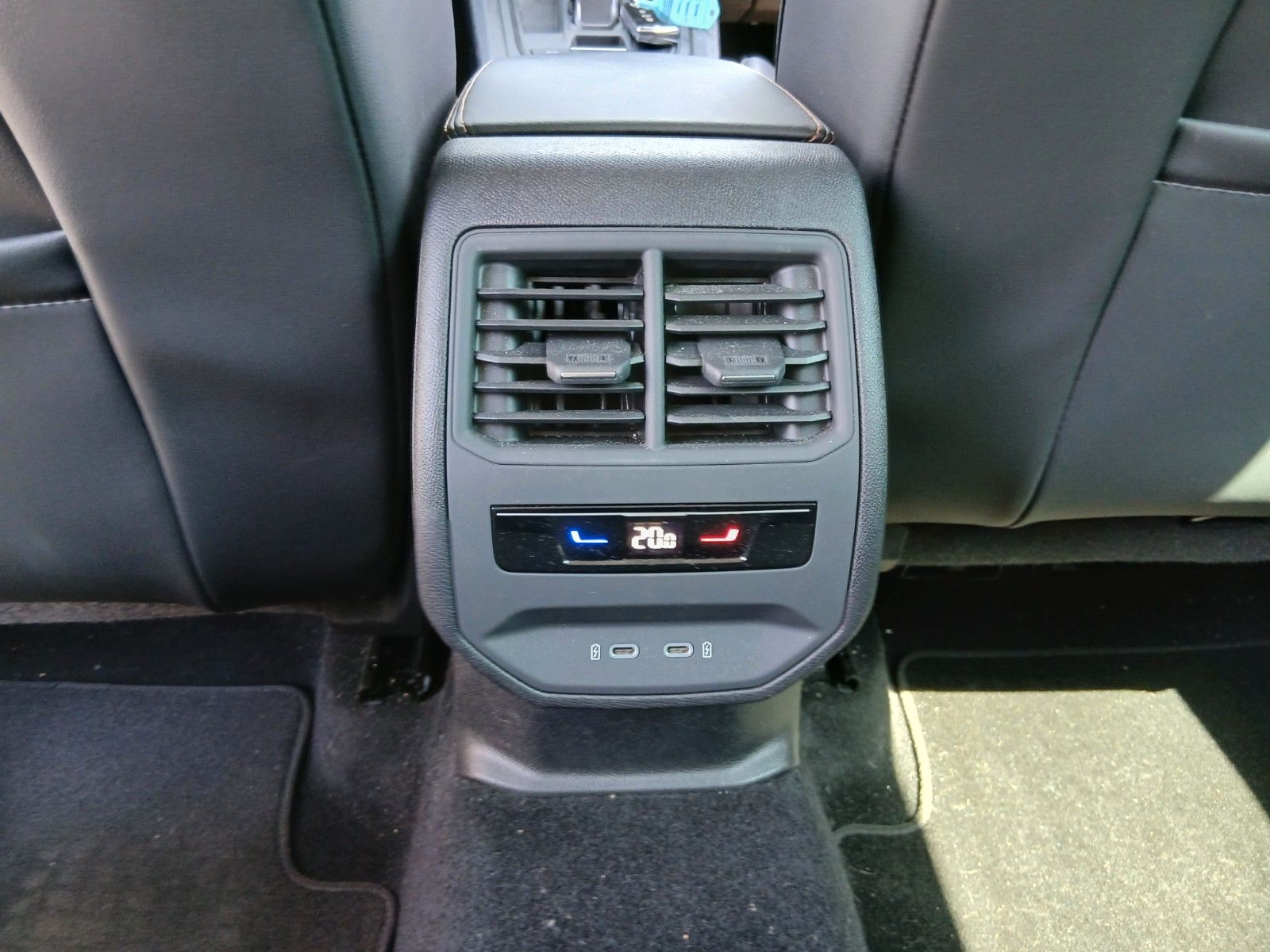 Cupra Formentor Hybrid Plug-in-Hybrid - Samsaru's Car Outlet