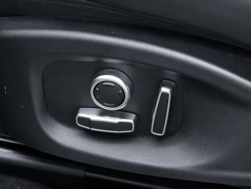Jaguar E-Pace P200 AWD R-Dynamic S