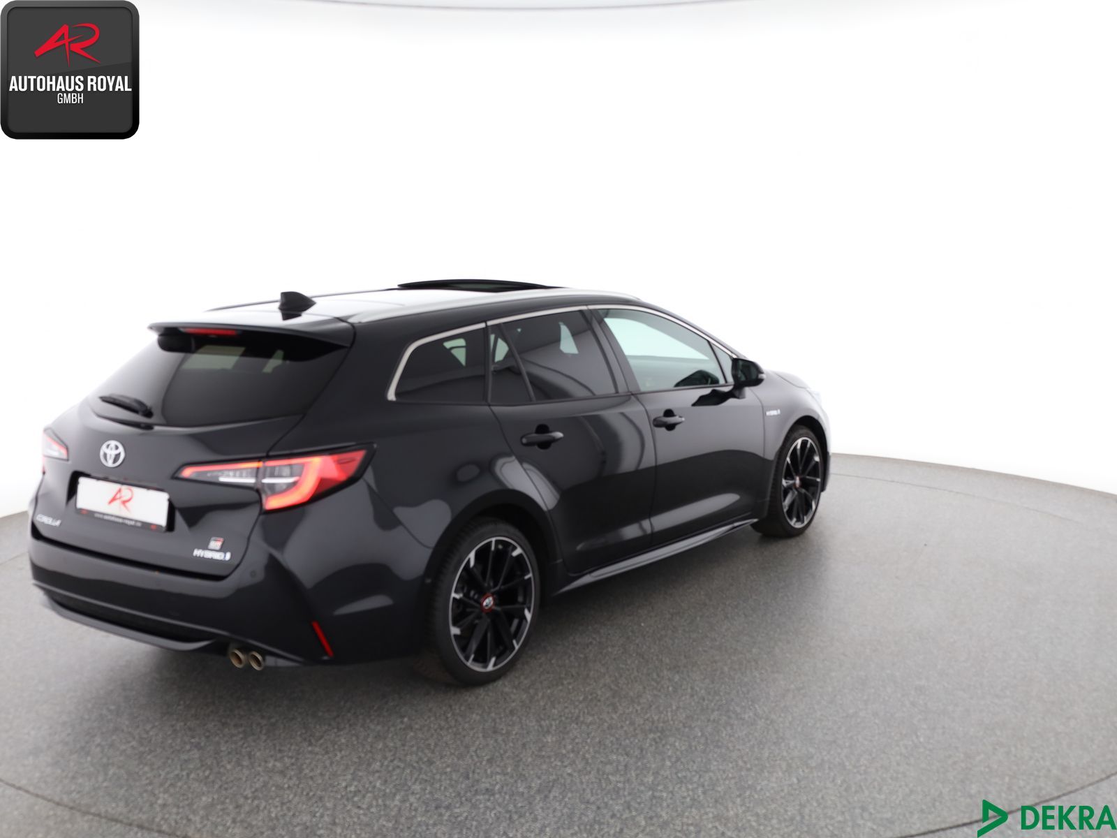 Toyota Corolla 2.0 Hybrid - Samsaru's Car Outlet