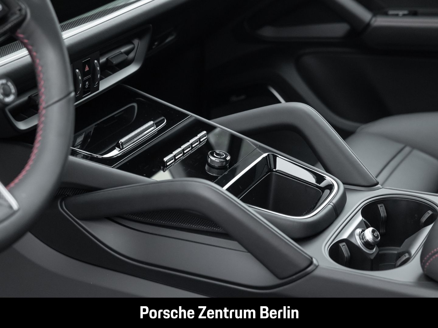 Porsche Cayenne S E-Hybrid Burmester Sportabgasanlage