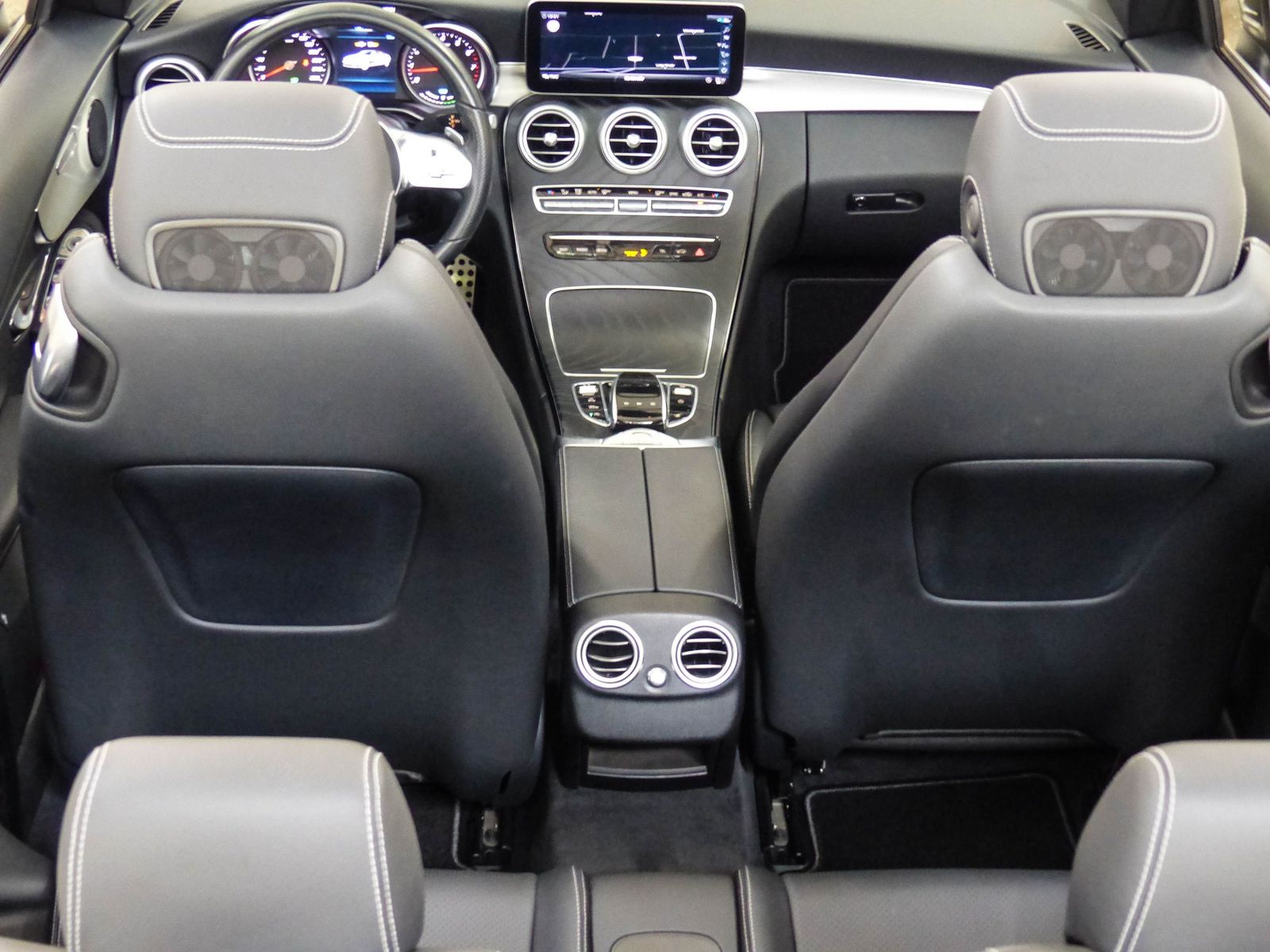 Mercedes-Benz C 200 Cabrio AMG - Samsaru's Car Outlet