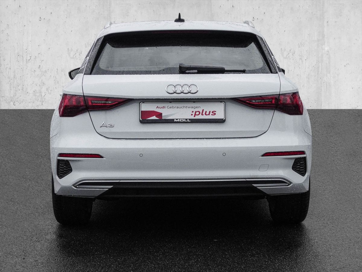 Audi A3 Sportback 30 TFSI S tronic Advanced (AHK)