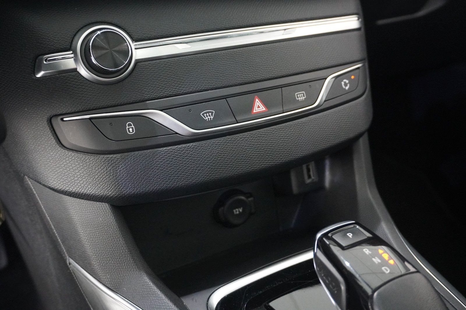 Peugeot 308 SW 1.5D ALLURE BUSINESS - Samsaru's Car Outlet