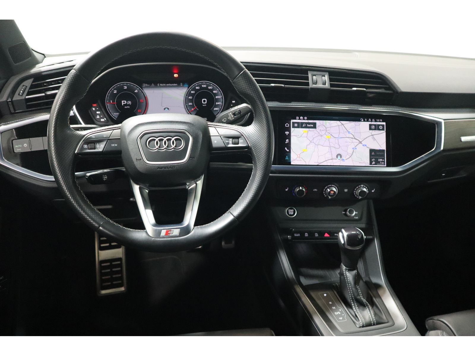 Audi Q3 Sportback 35 TDI quattro - Samsaru's Car Outlet