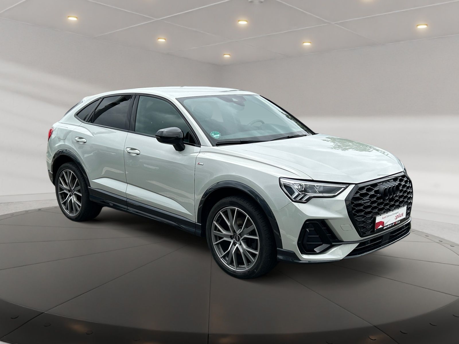 Audi Q3 Sportback S line 40 TDI quattro - Samsaru's Car Outlet