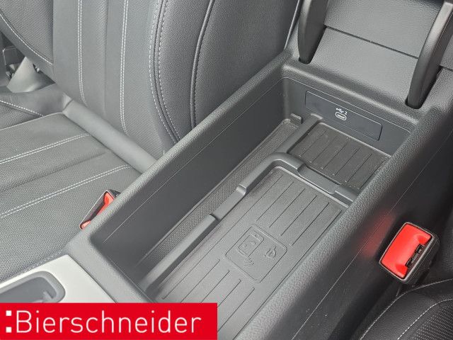 Audi A4 Av 40 TDI qu advanced MATRIX STAND ACC 360