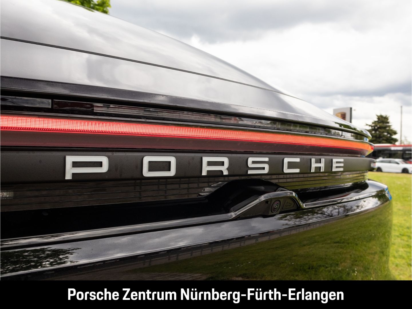Porsche Macan 4 BOSE SportChrono Panoramadach Abstandsre