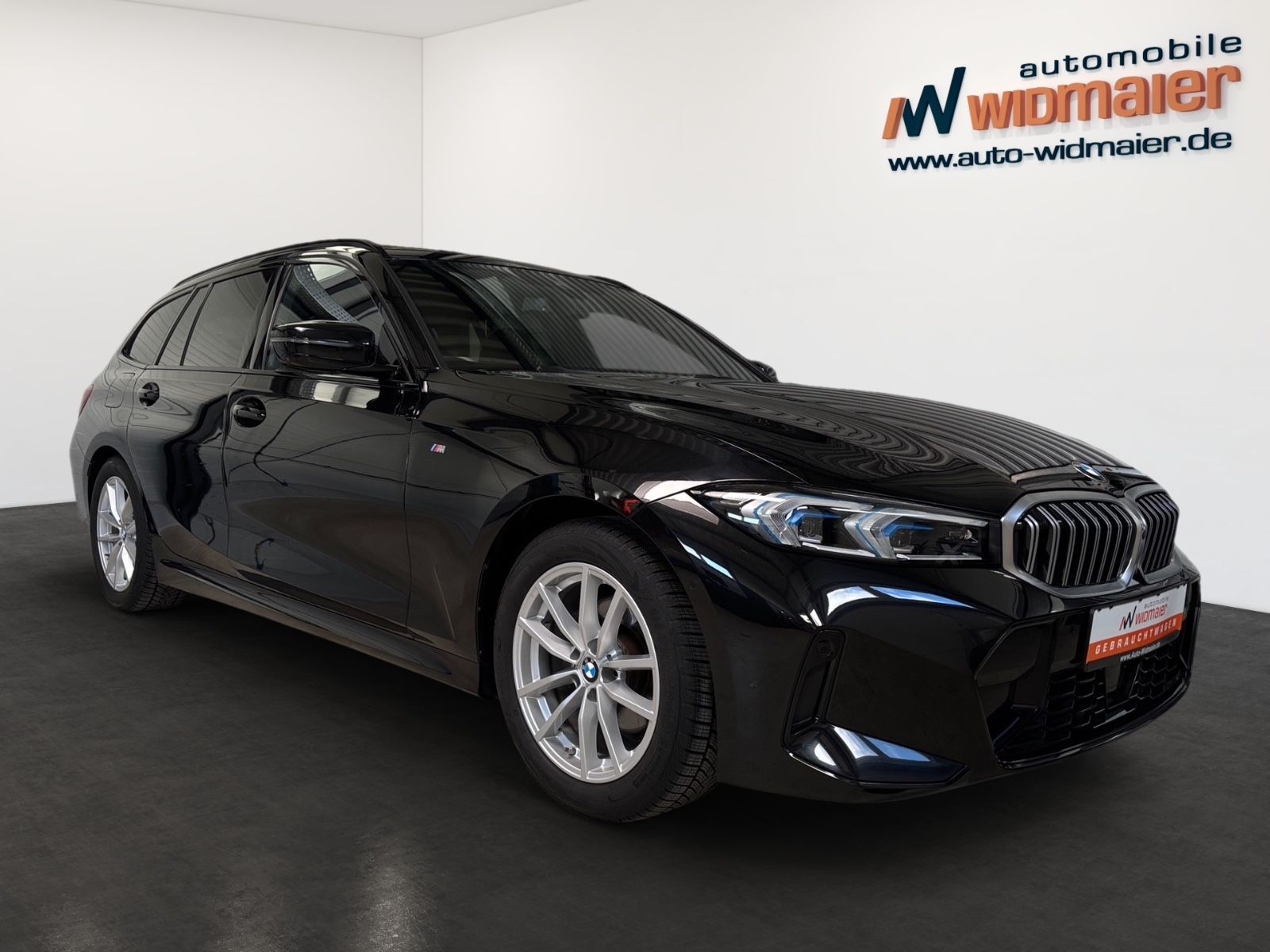BMW 320i Touring M Sport -AHK/Pano/HeadUp/Innovation