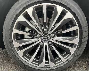 Toyota Corolla Touring Sports - 2.0 Hybrid Style  - Nav