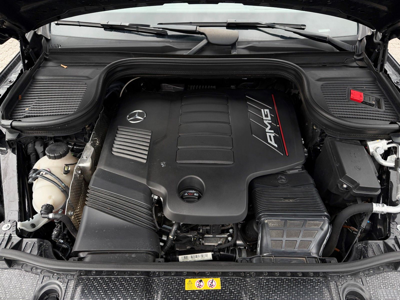 Mercedes-Benz GLE 53 AMG 4M+ PANO*Carbon*DISTR+*AHK*Massage