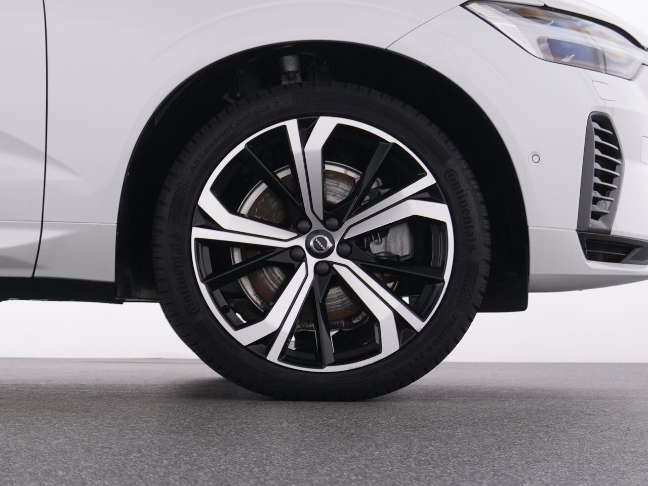 Volvo XC60 T6 Recharge PLUS DARK LICHTPAK+360°+PANO