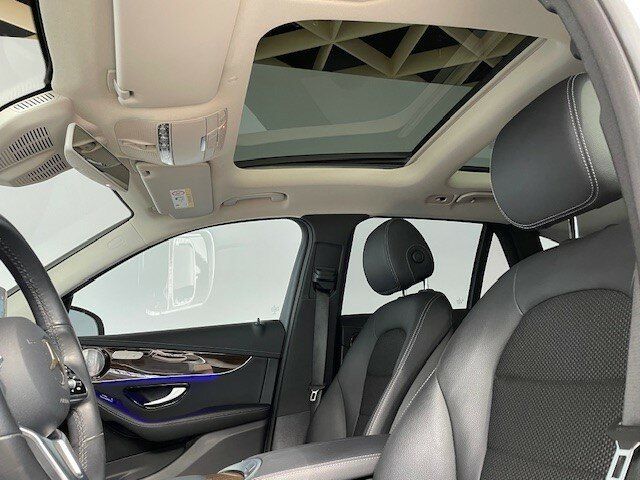 Mercedes-Benz GLC 300 e 4M Exclusive - Samsaru's Car Outlet