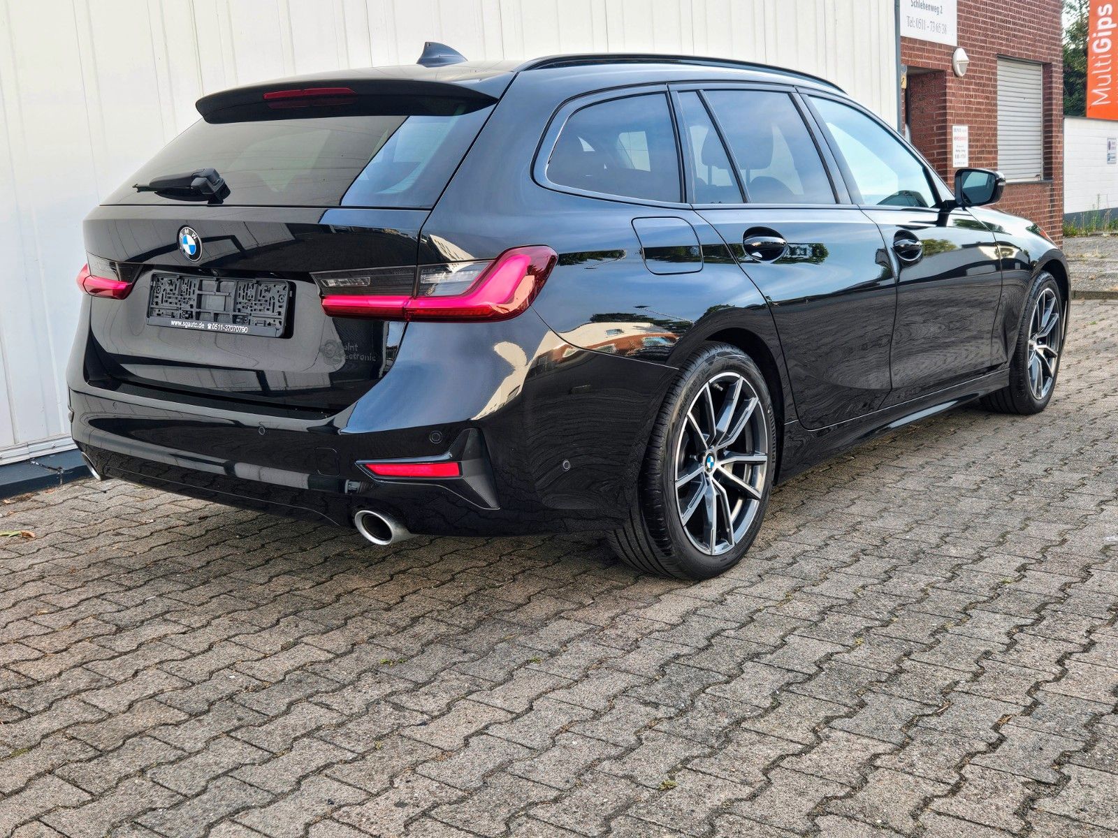 BMW 320d TOUR SPORT LINE - Samsaru's Car Outlet