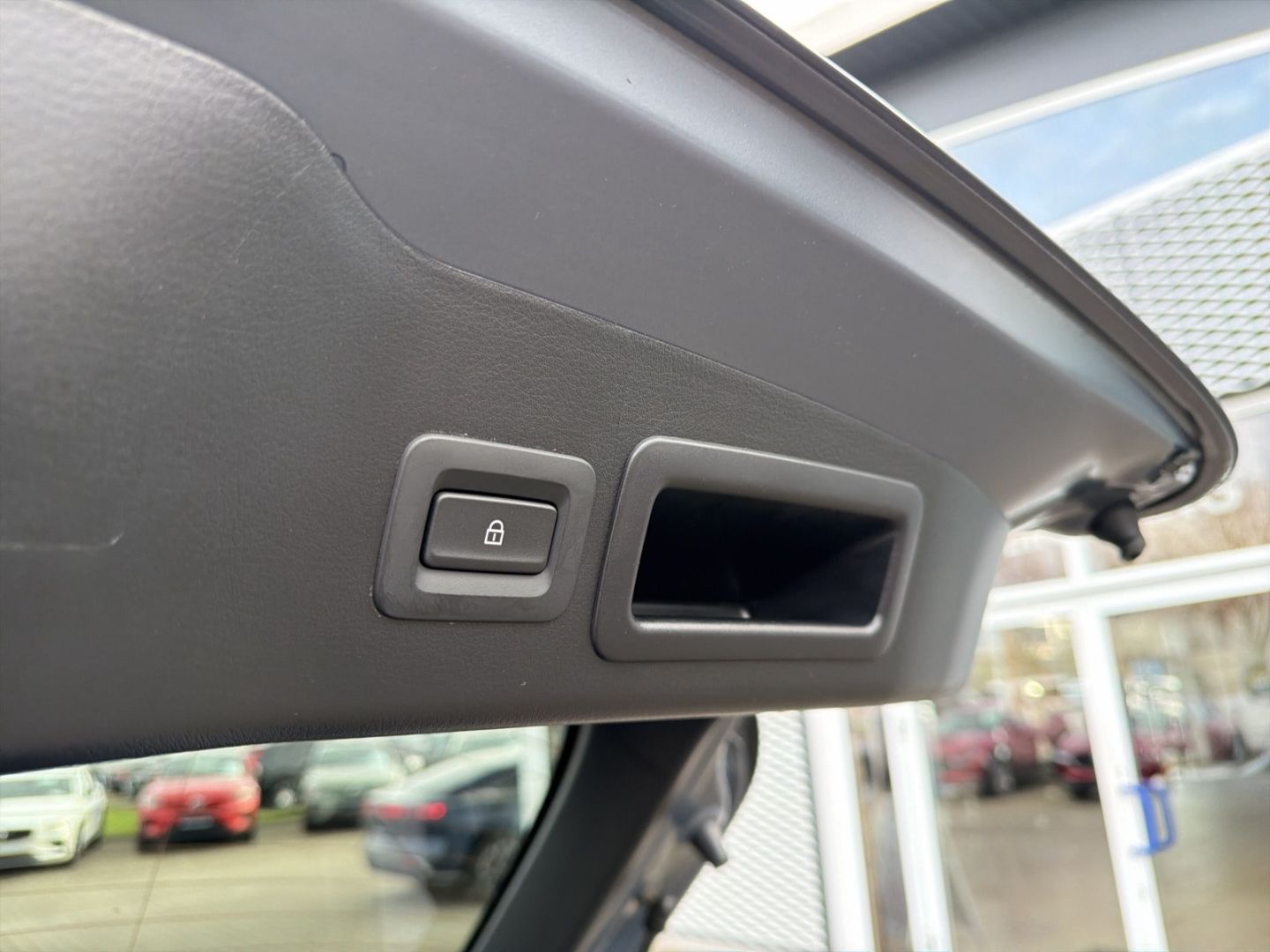 Mazda 3 Skyactiv-X 186 Selection HUD Navi Soundsystem