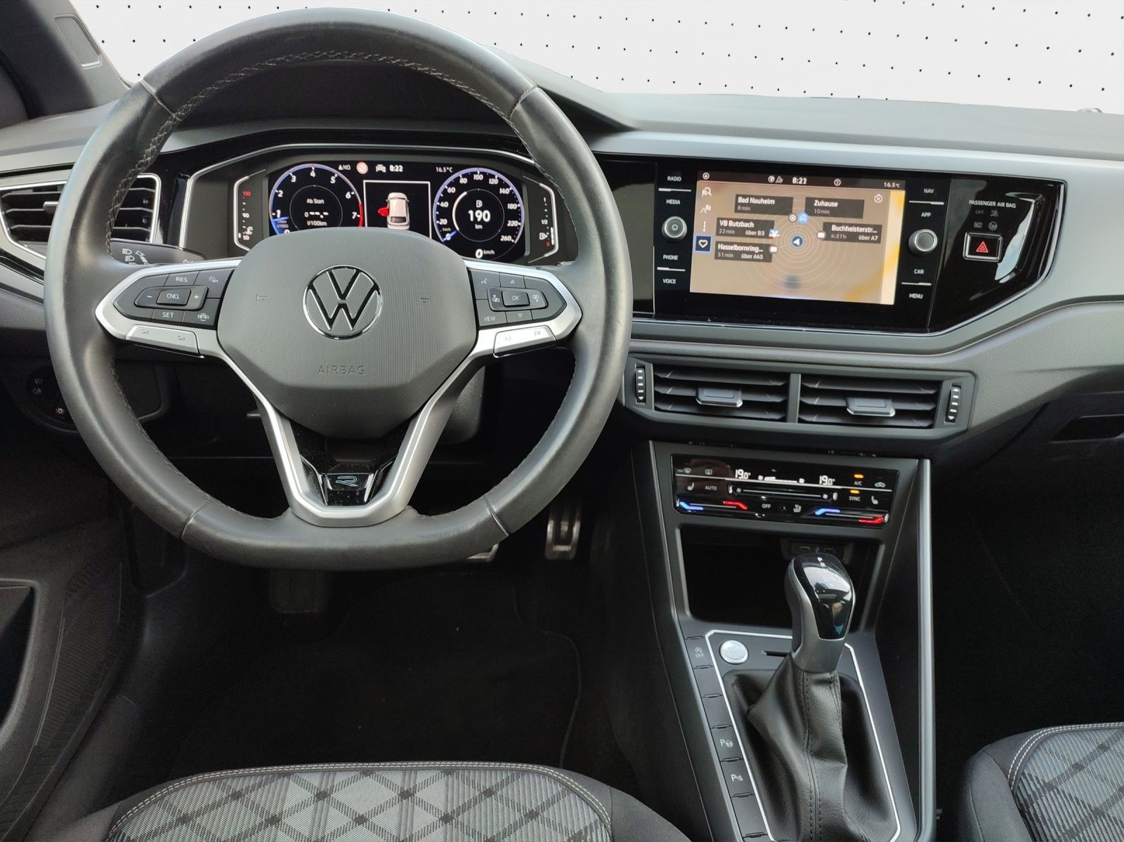 Volkswagen Taigo 1.5 TSI DSG R-Line - Samsaru's Car Outlet