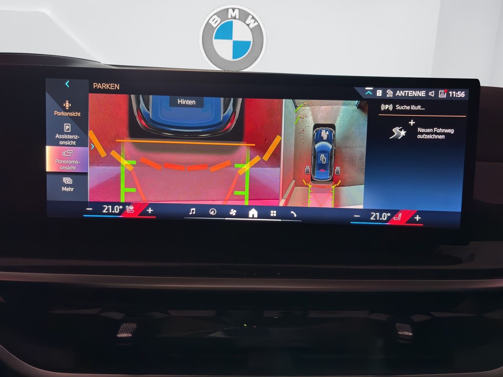 BMW X6 xDrive40i [M Sport, HUD, AHK, ACC, GSD, 22" L