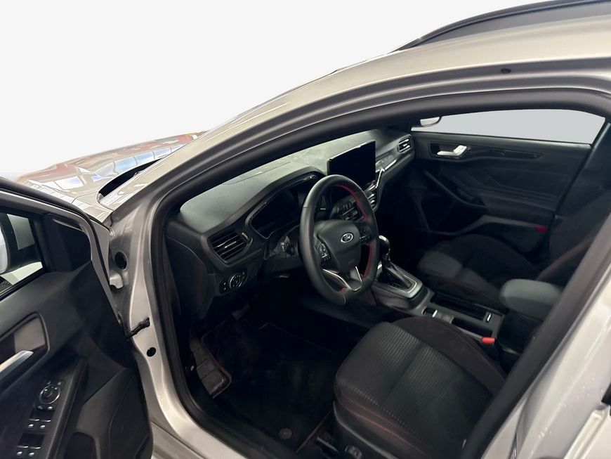 Ford Focus Turnier 1.0 EcoBoost Hybrid Aut. ST-LINE X
