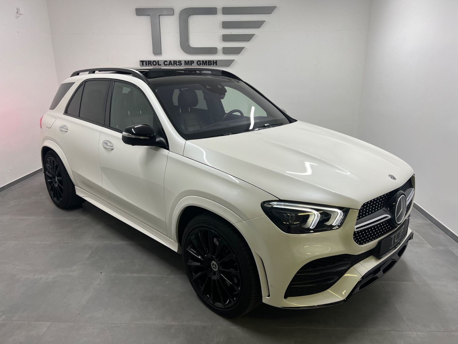 Mercedes-Benz GLE 400d, AMG, Pano, Airmatic, Burmester, Massag