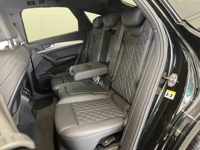 Audi Q5 Sportback 40 TDI quattro S line - Samsaru's Car Outlet