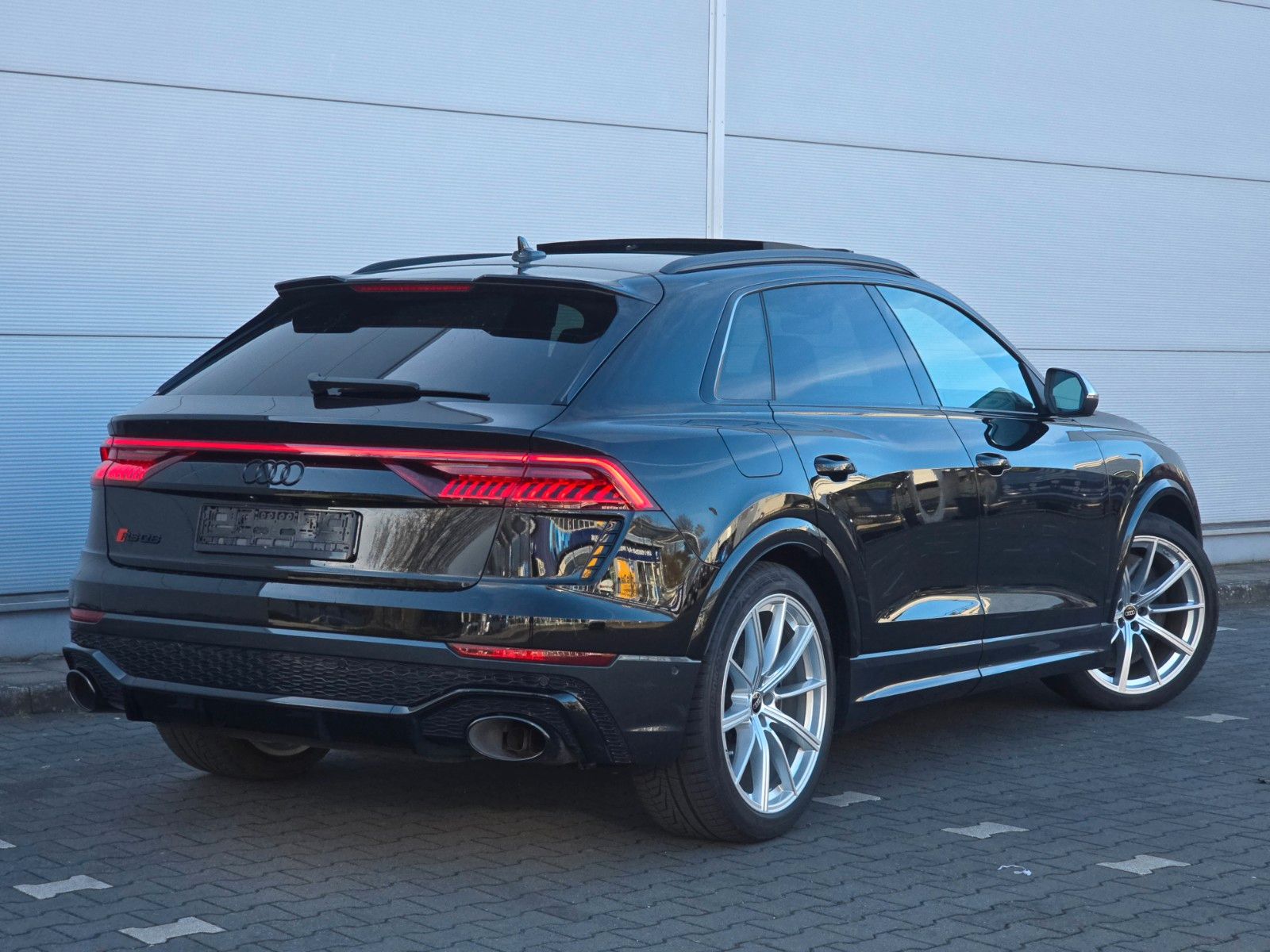 Audi RSQ8 (Massage/Ceramic/360 Kamera)