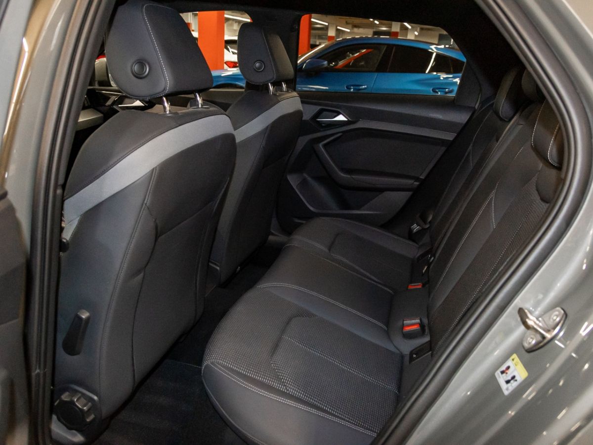 Audi A1 Sportback 40 TFSI S line - Samsaru's Car Outlet