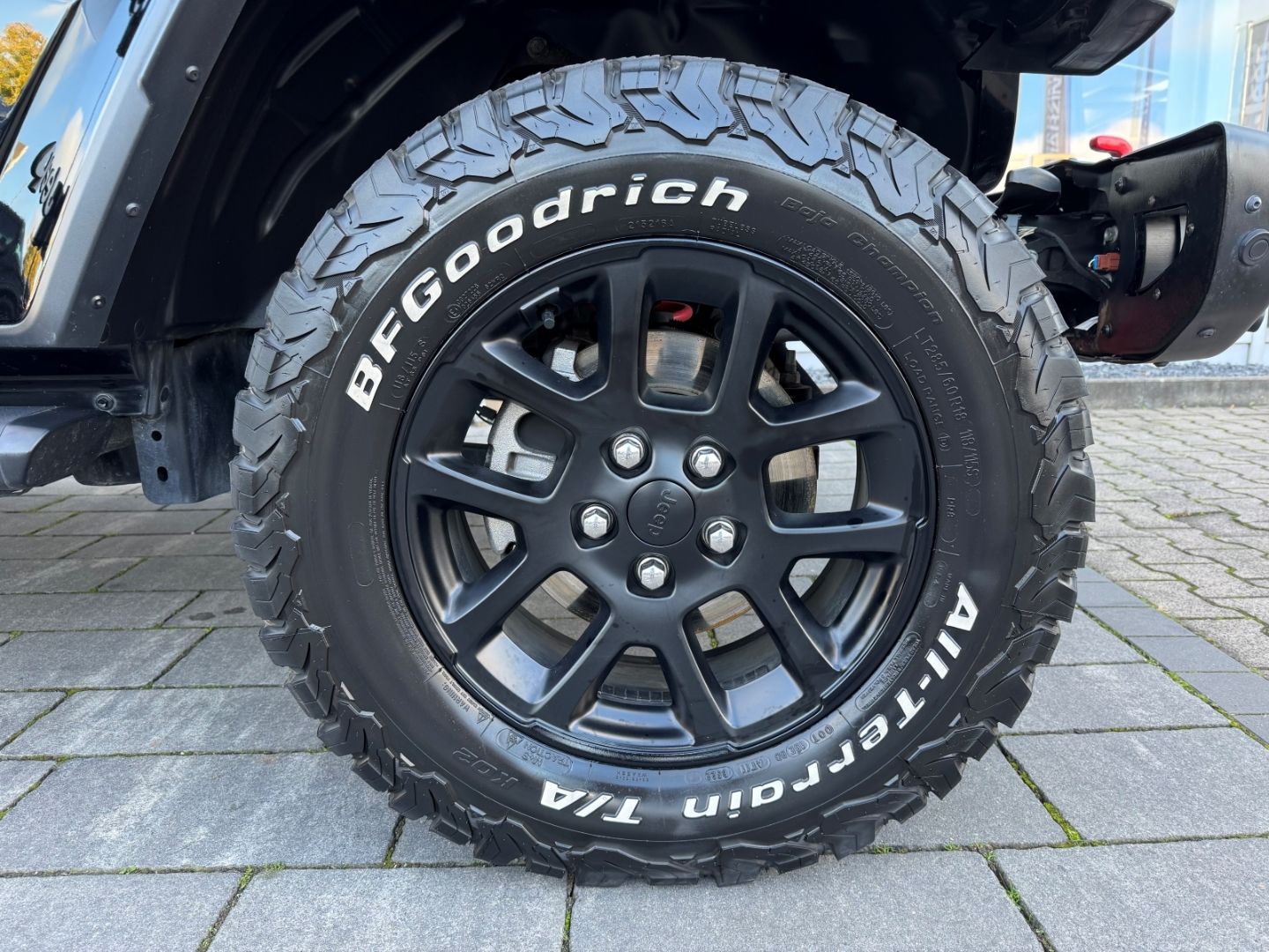 Jeep Gladiator Farout UMBAU 4WD 3.0 CRD DACH Leder So