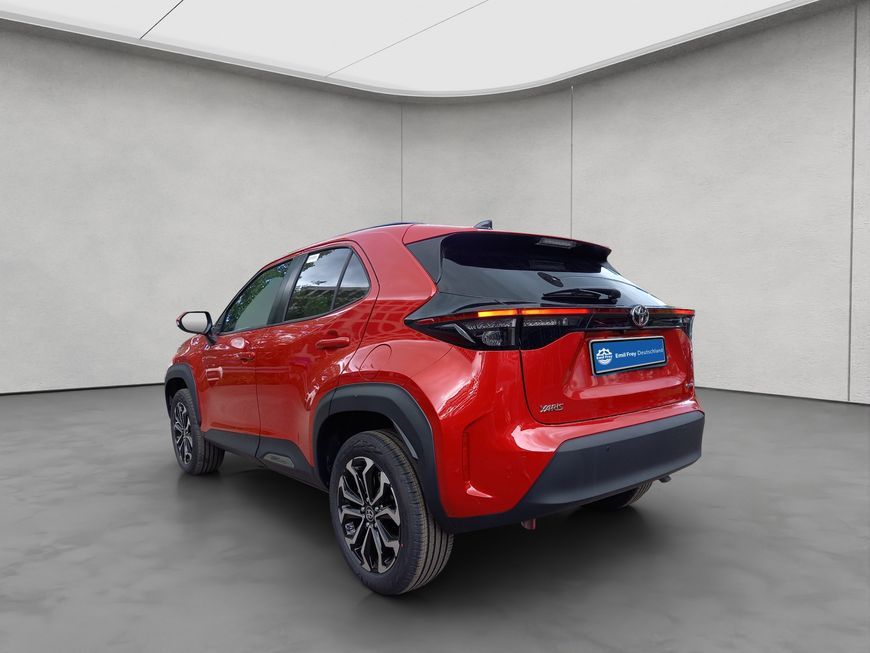 Toyota Yaris Cross Teamplayer Safety-Paket Winter-Paket