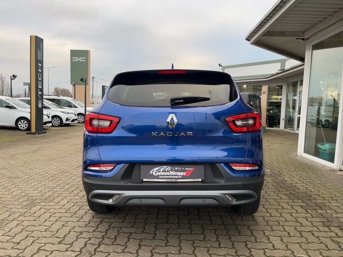 Renault Kadjar Intens - Samsaru's Car Outlet
