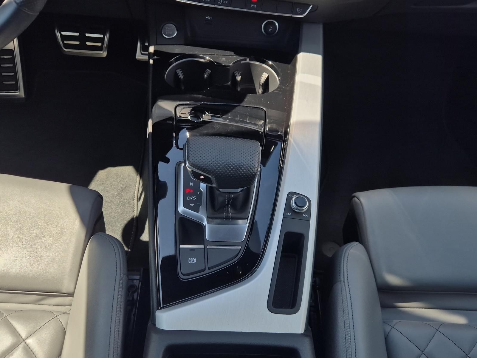 Audi A4 3.0 V6 24V 50 TDI QUATTRO S-LINE*ST.HZG*PANO*