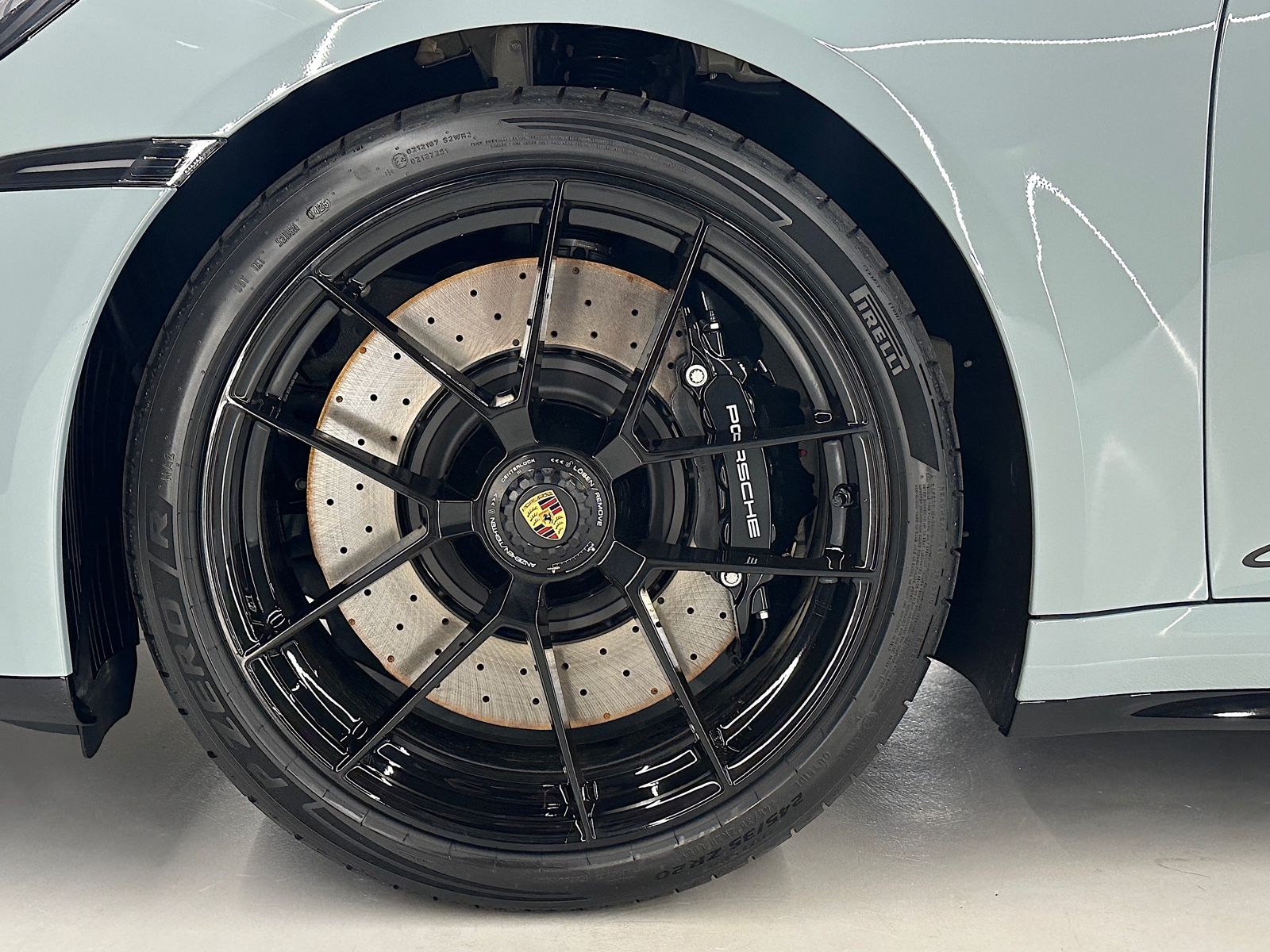 Porsche 992.2 Targa 4 GTS - Samsaru's Car Outlet